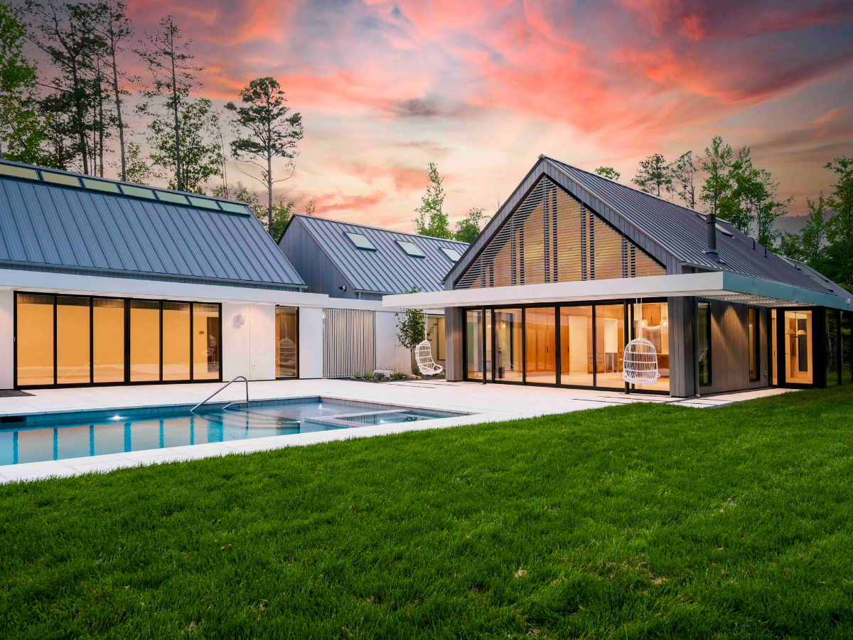 exterior of modern home 